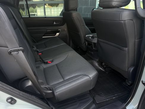Used 2025 Toyota Sequoia Limited w/ Tow Technology Package AWD/4WD image 43