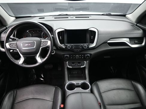Used 2024 GMC Terrain SLT image 23