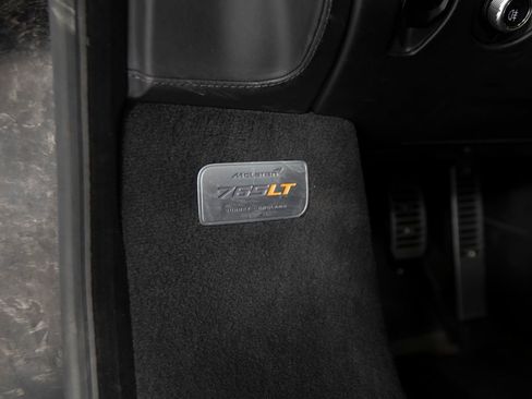 Used 2021 McLaren 765LT RWD image 14