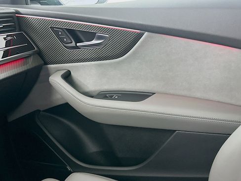 Used 2024 Audi SQ8 Premium Plus w/ S Sport Package image 17