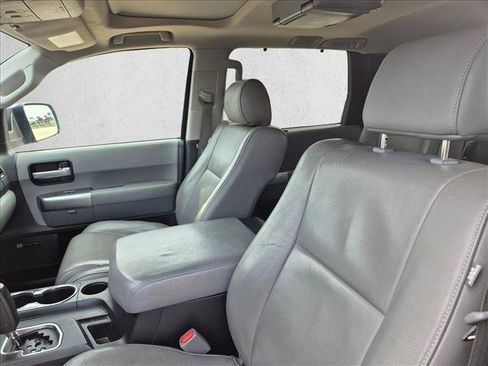 Used 2019 Toyota Sequoia Limited w/ Safety & Convenience Package RWD image 14