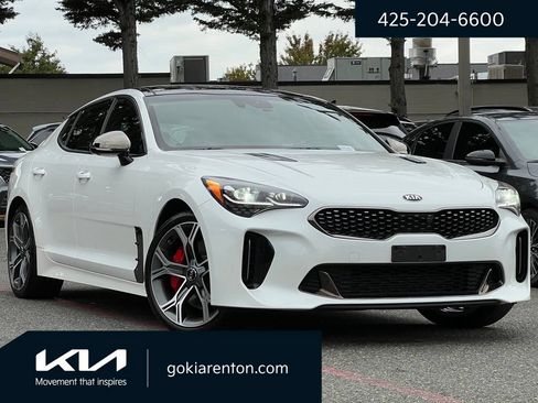 Used 2021 Kia Stinger GT2 image 1