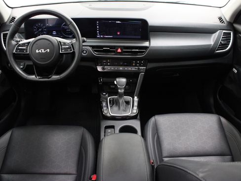 Used 2024 Kia Seltos SX w/ SX Sunroof Package AWD/4WD image 33