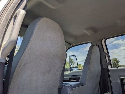 Used 2021 Ford F750 2WD Crew Cab Super Duty image 19