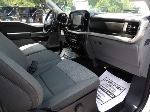 Used 2022 Ford F150 XLT w/ Trailer Tow Package RWD image 42