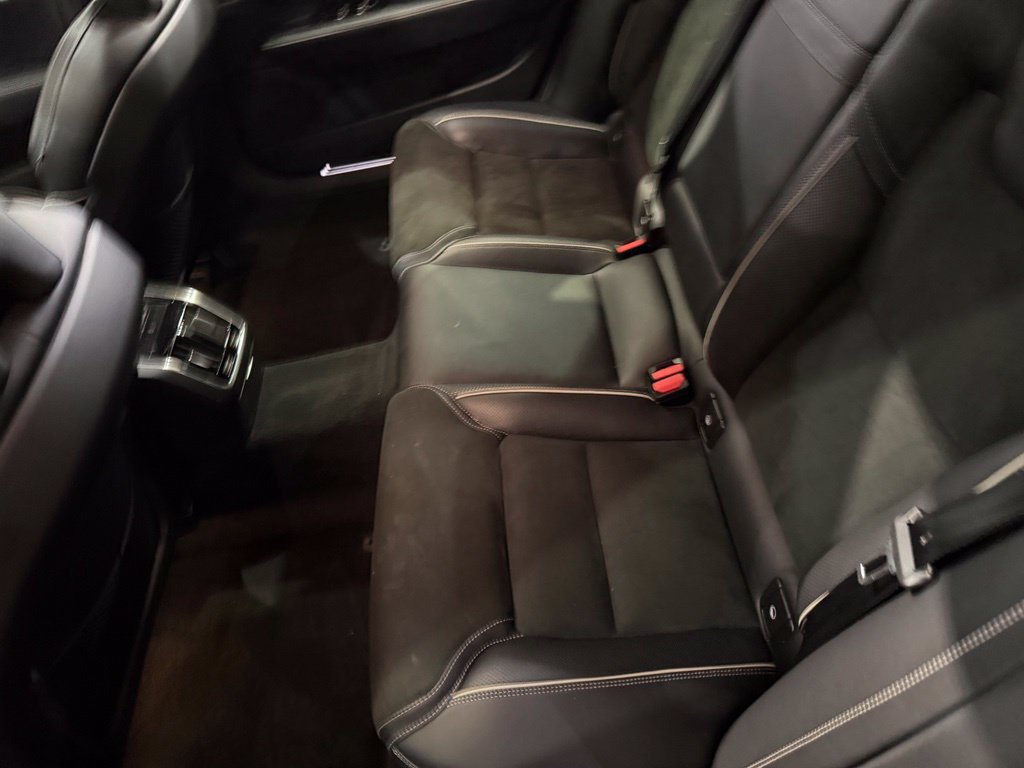 Used 2020 Volvo S90 T6 R-Design AWD/4WD image 31