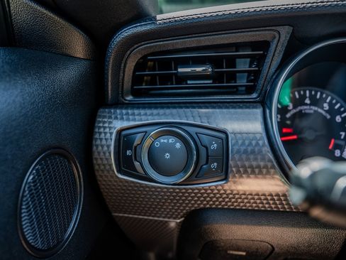 Used 2021 Ford Mustang GT RWD image 18