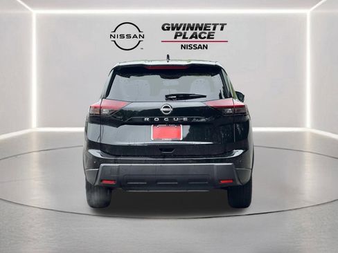 Used 2024 Nissan Rogue SV AWD/4WD image 24