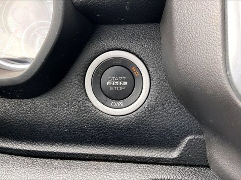 Used 2022 RAM 1500 Big Horn AWD/4WD image 27