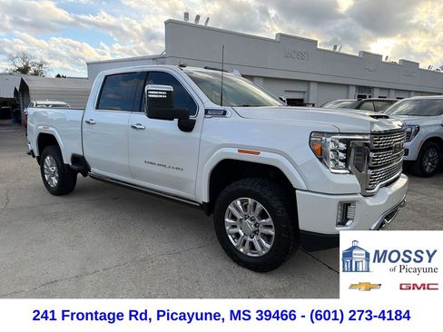 Used 2022 GMC Sierra 3500 Denali image 9