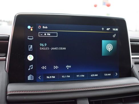 Certified 2022 Chevrolet Suburban RST w/ Sport Performance Package image 34