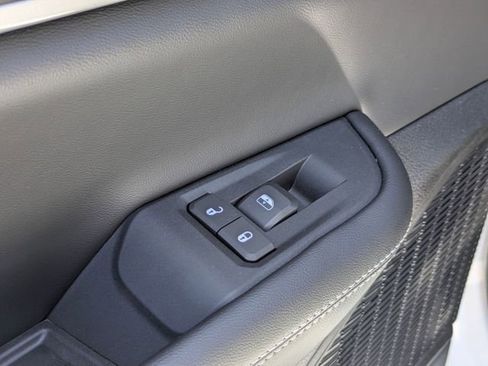 New 2026 Jeep Grand Cherokee Altitude RWD image 28