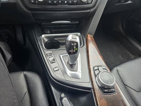 Used 2015 BMW 320i xDrive Sedan image 13