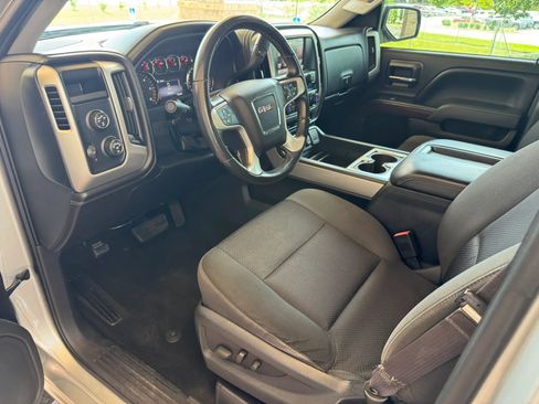 Used 2014 GMC Sierra 1500 SLE w/ SLE Value Package AWD/4WD image 15