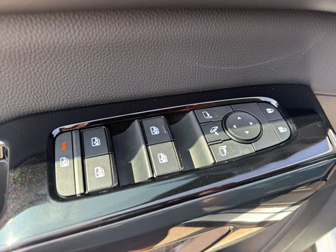 New 2026 Nissan Pathfinder Platinum AWD/4WD image 12