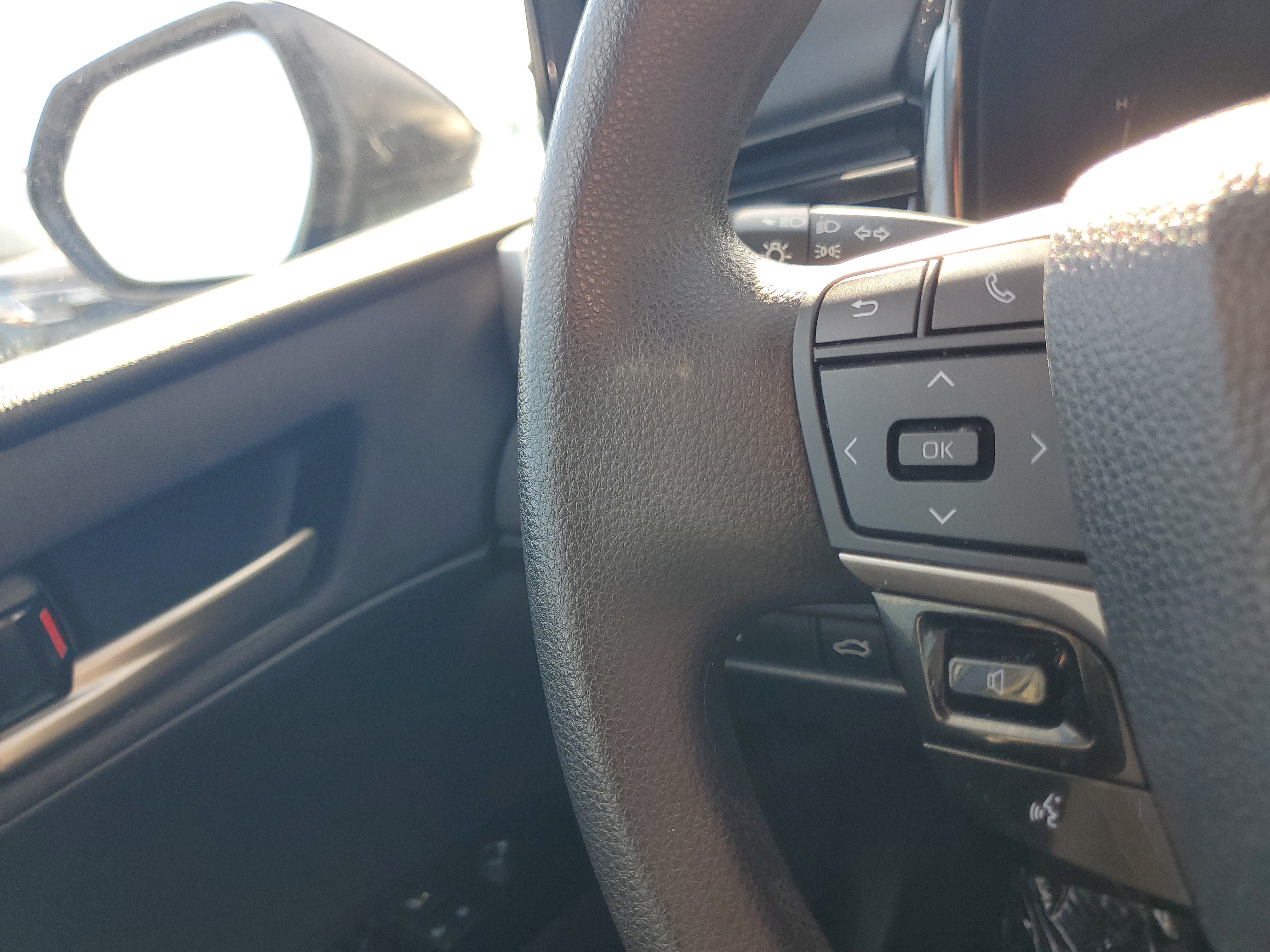 Certified 2025 Toyota Camry LE FWD image 25