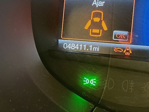 Used 2024 Ford Edge SEL image 19