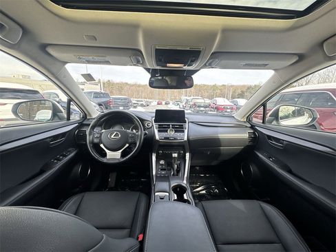 Used 2020 Lexus NX 300h 300h image 22