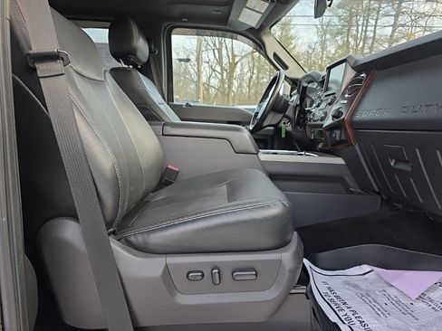 Used 2016 Ford F350 Lariat w/ Lariat Ultimate Package image 18