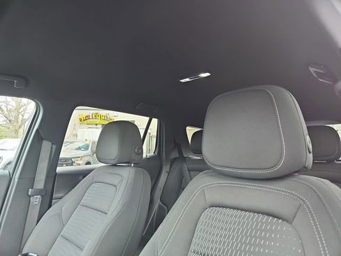 Used 2025 Chevrolet Equinox LT image 10