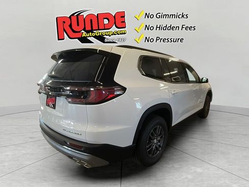 New 2026 GMC Acadia Elevation image 5