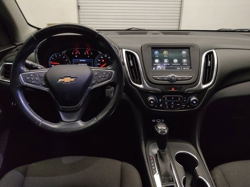 Used 2019 Chevrolet Equinox LT w/ Driver Convenience Package image 22