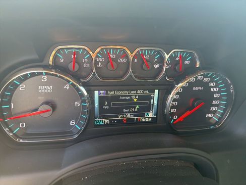 Used 2015 Chevrolet Suburban LT w/ Texas Edition image 14