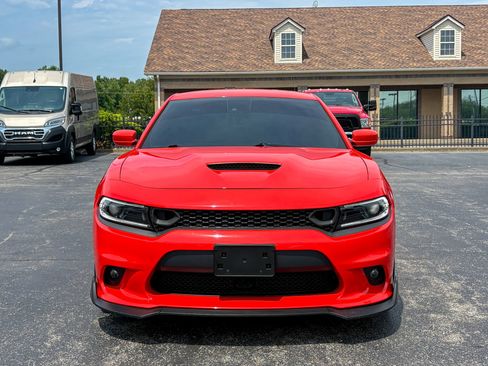 Used 2022 Dodge Charger R/T w/ Plus Group RWD image 3