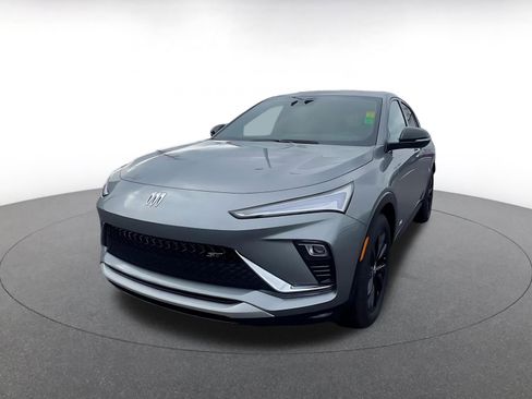 Used 2025 Buick Envista Sport Touring image 7