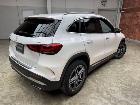 Certified 2022 Mercedes-Benz GLA 250 4MATIC image 5
