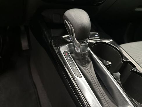 Used 2024 Chevrolet Trax LT image 23