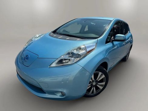 Used 2015 Nissan Leaf SV w/ LED & Quick Charge Package FWD image 1