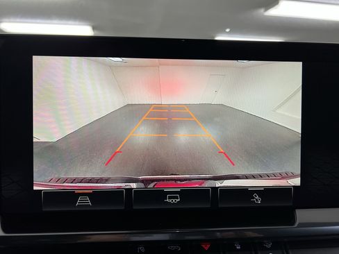 New 2026 GMC Sierra 2500 SLE w/ SLE Value Package; image 49