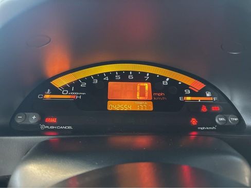 Used 2001 Honda S2000 image 3