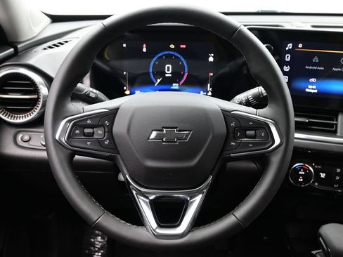 New 2026 Chevrolet Trax ACTIV w/ Driver Confidence Package FWD image 18