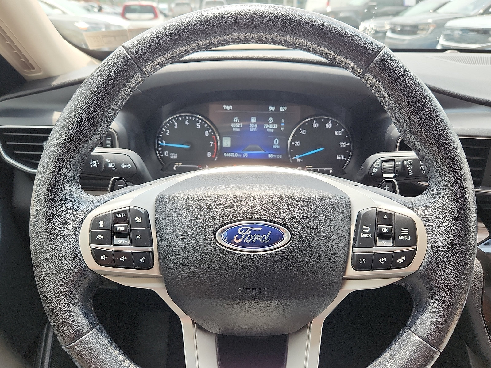 Used 2021 Ford Explorer Limited w/ Equipment Group 301A AWD/4WD image 18