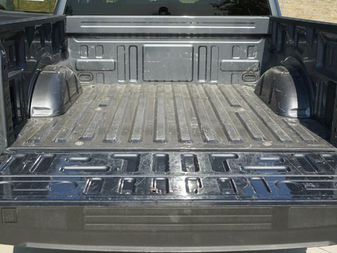 Used 2024 Ford F150 XLT w/ Mobile Office Package image 25