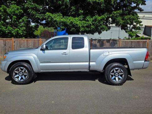 Used 2006 Toyota Tacoma 4x4 Access Cab V6 image 7