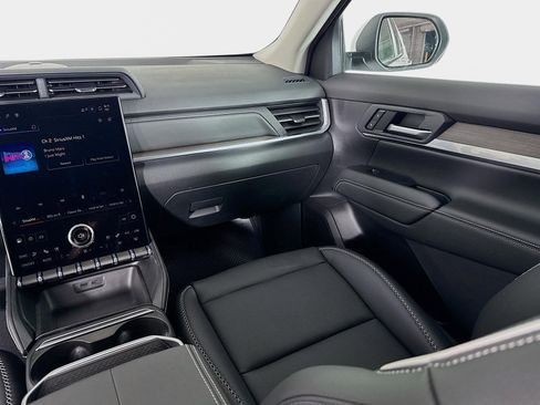 New 2026 GMC Terrain Denali AWD/4WD image 25