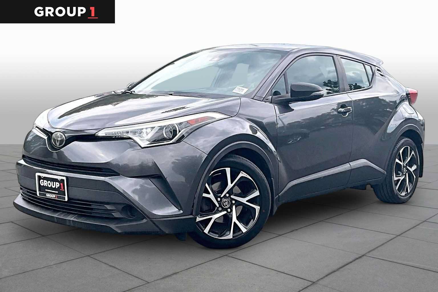 Used 2018 Toyota C-HR XLE FWD image 1