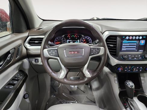 Used 2017 GMC Acadia SLT FWD image 12