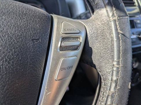 Used 2015 Nissan Versa Note SV FWD image 11