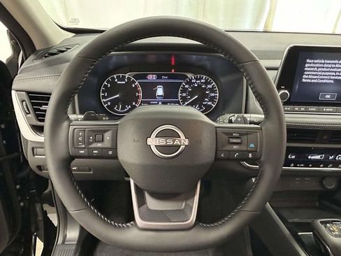 New 2026 Nissan Rogue SV FWD image 21