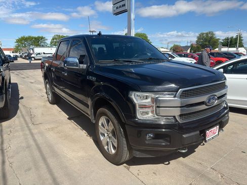 Used 2019 Ford F150 Platinum w/ Equipment Group 701A Luxury AWD/4WD image 22