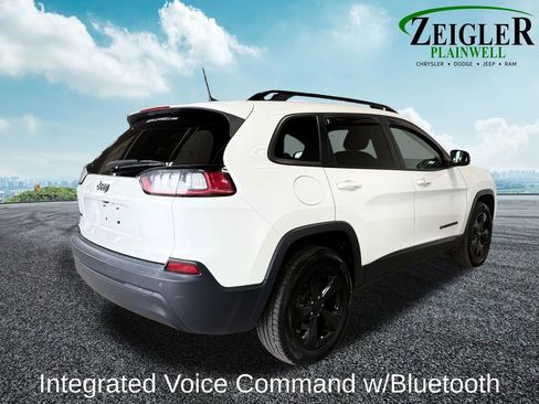 Used 2019 Jeep Cherokee Latitude Plus AWD/4WD image 6