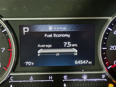 Used 2022 Kia Sorento LX image 15