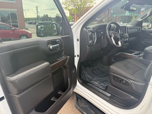 Used 2020 GMC Sierra 1500 Elevation w/ Elevation Value Package AWD/4WD image 10
