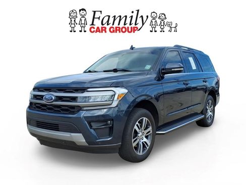 Used 2023 Ford Expedition XLT RWD image 1