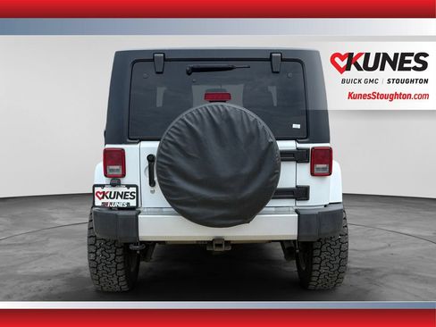 Used 2013 Jeep Wrangler Sahara w/ Dual Top Group AWD/4WD image 7