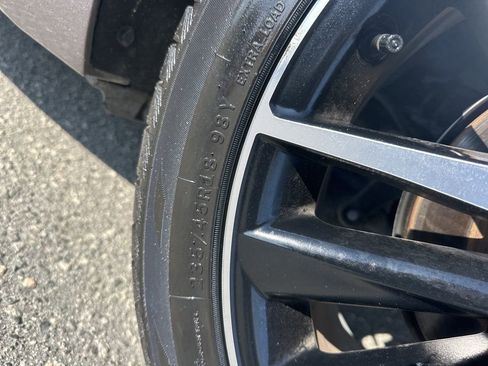 Used 2023 Toyota Camry SE image 28